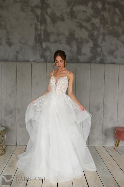 Свадебное платье «Версаль #2» | Свадебный салон GABBIANO в Пензе
