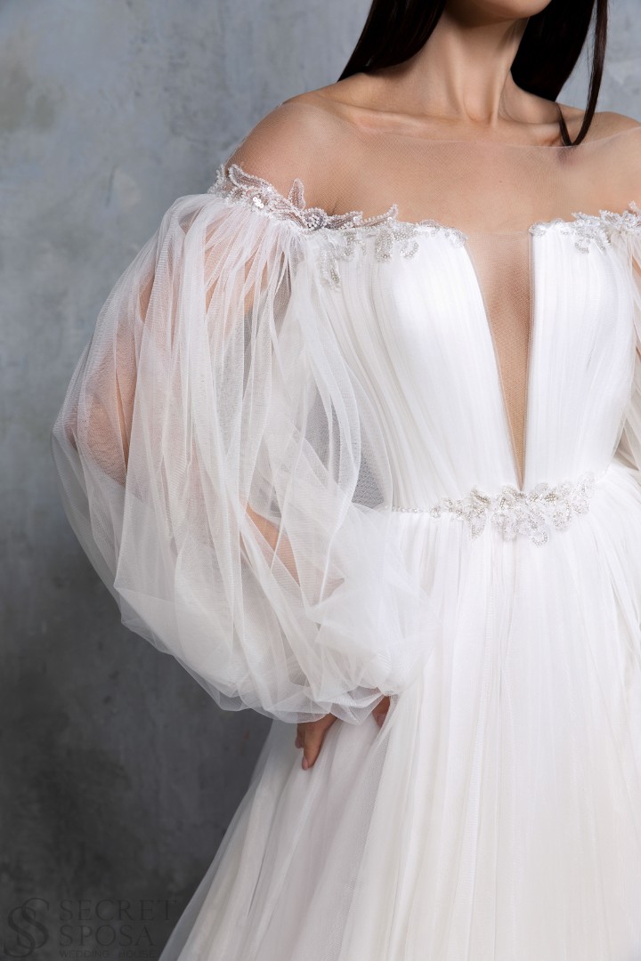 Свадебное платье Дилия Пышное , С корсетом, Со шлейфом, 2022 год, С рукавами 