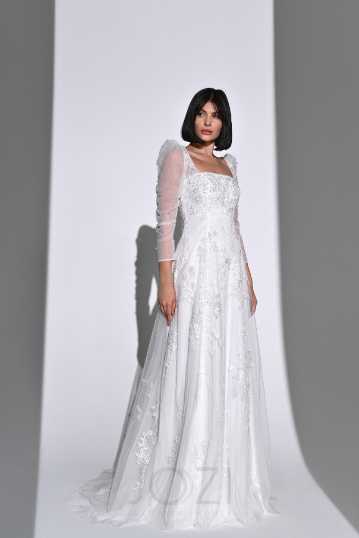 Свадебное платье Анаит А-силуэт , 2022 год, Большие размеры, С корсетом, С рукавами, Со шлейфом 