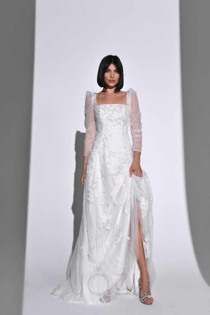 Свадебное платье Анаит А-силуэт , С корсетом, Со шлейфом, 2022 год, Большие размеры, С рукавами 