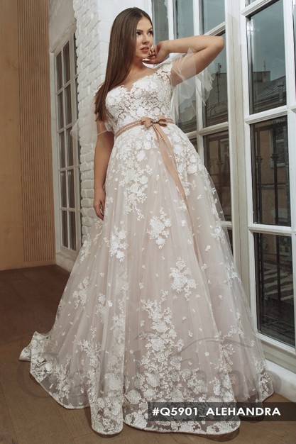 Свадебное платье «Алехандра» | Свадебный салон GABBIANO в Пензе